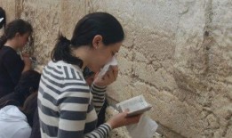 娱乐吃瓜君谢娜,娱乐吃瓜界的“开心果”