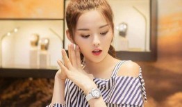 杨超越娱乐吃瓜蜀黍