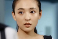 娱乐圈资深吃瓜艺人,揭秘幕后风云，笑谈明星八卦